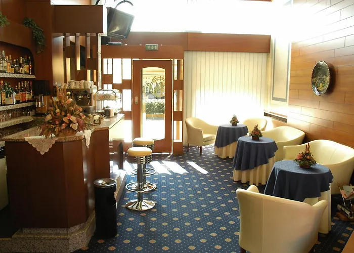 Hotel Lincoln